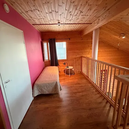 Holiday home Lapinpoelloe - In *